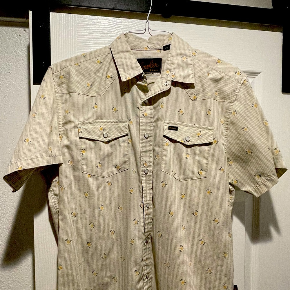 Howler Bros short sleeve snap shirt